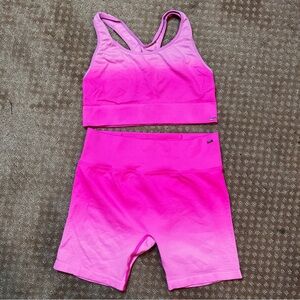 Victoria’s Secret PINK Matching Set Shorts & Bra Pink Ombré size M Biker